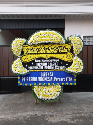 Papan Bunga Duka di Munte